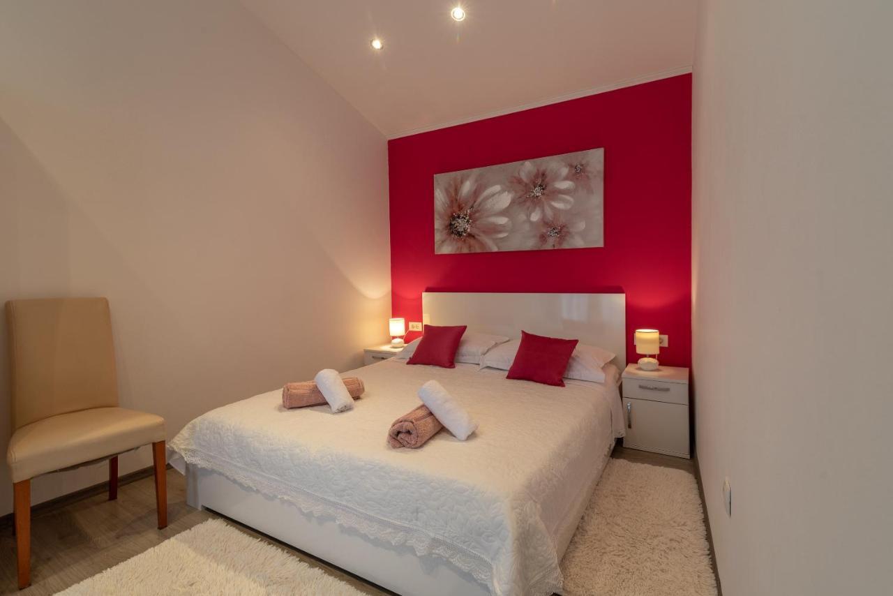 Apartment Roko Trogir Ngoại thất bức ảnh