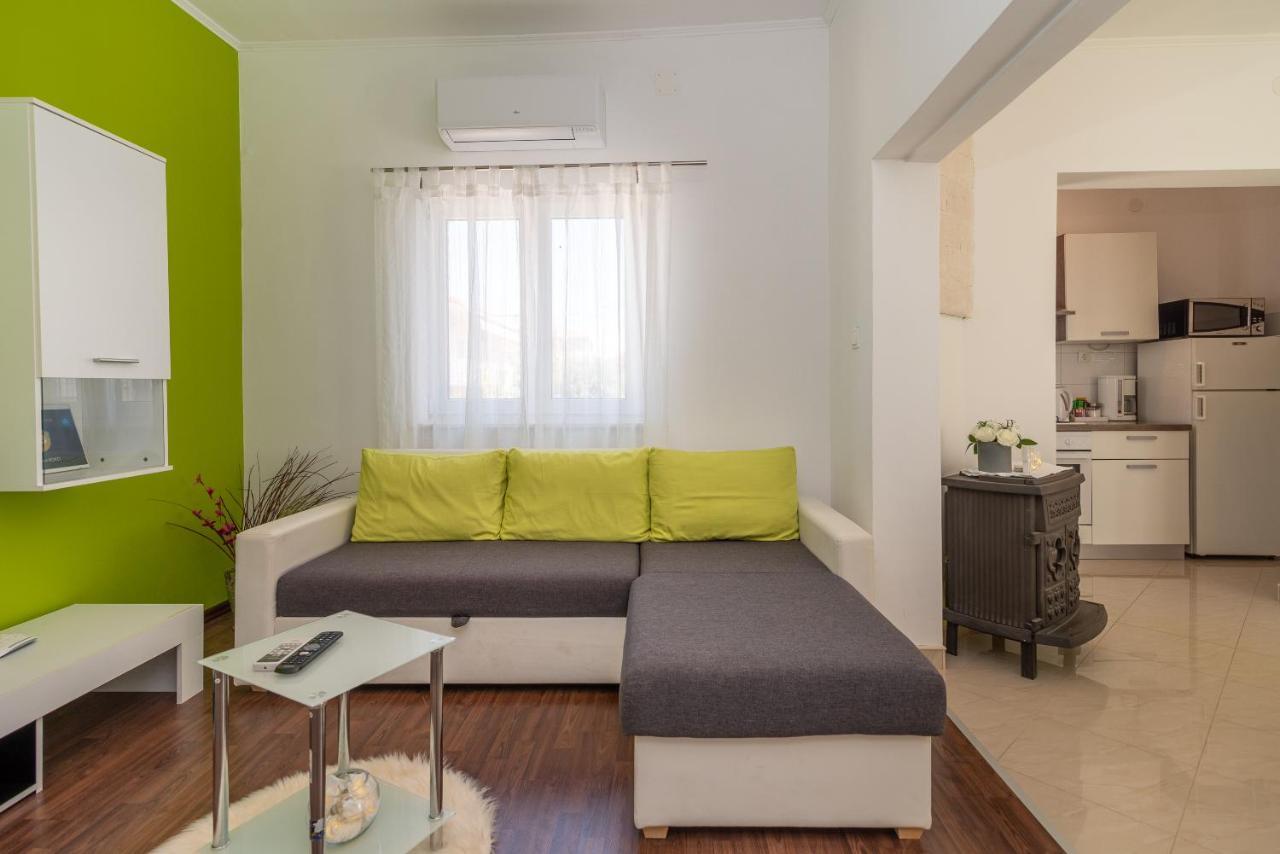Apartment Roko Trogir Ngoại thất bức ảnh